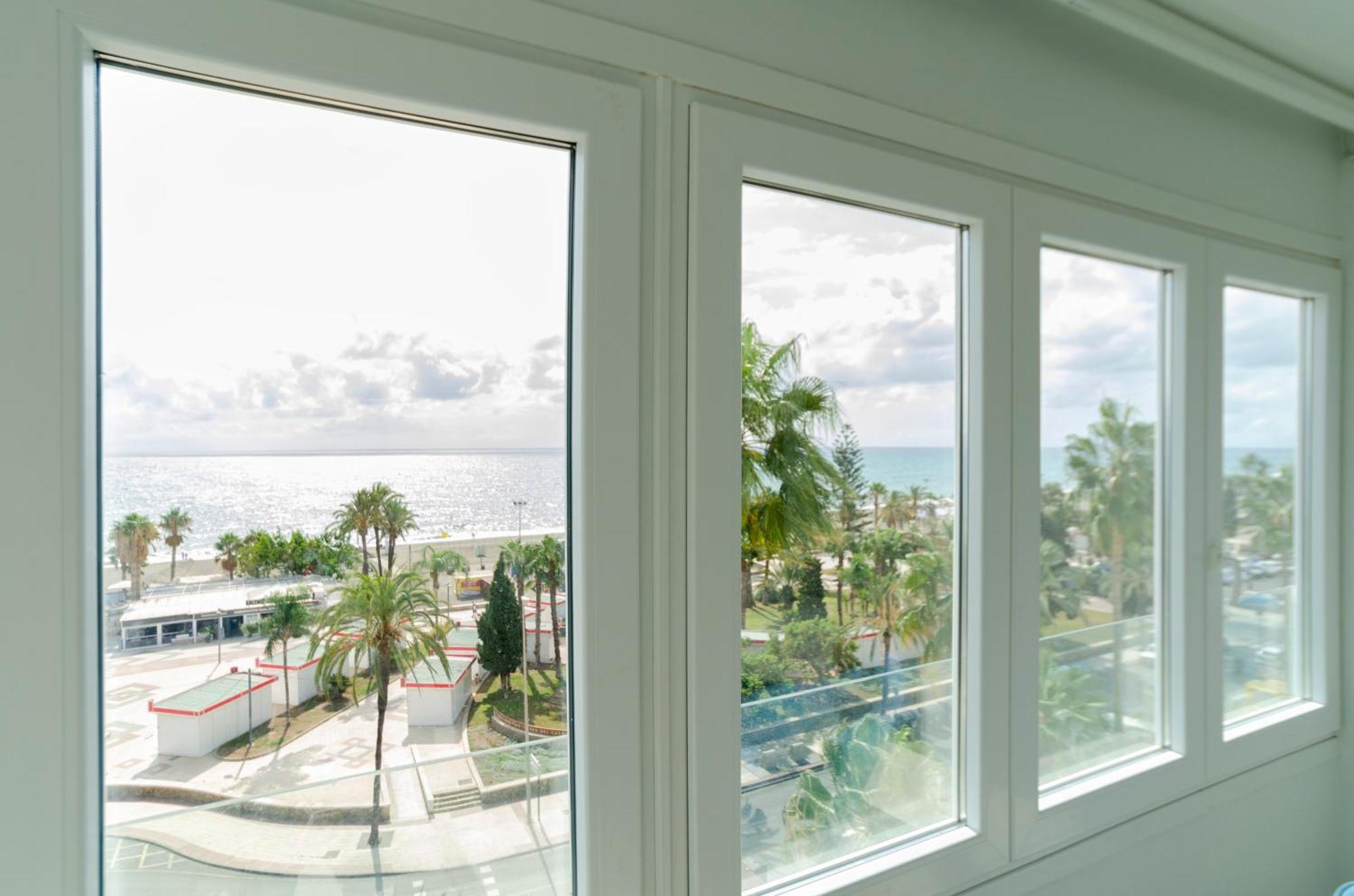 Апартаменты A&C Vistas Al Mar Luxury Торре-дель-Мар Экстерьер фото